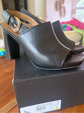 Naturalizer Black Leather Peep-Toe Block Heel Slingback